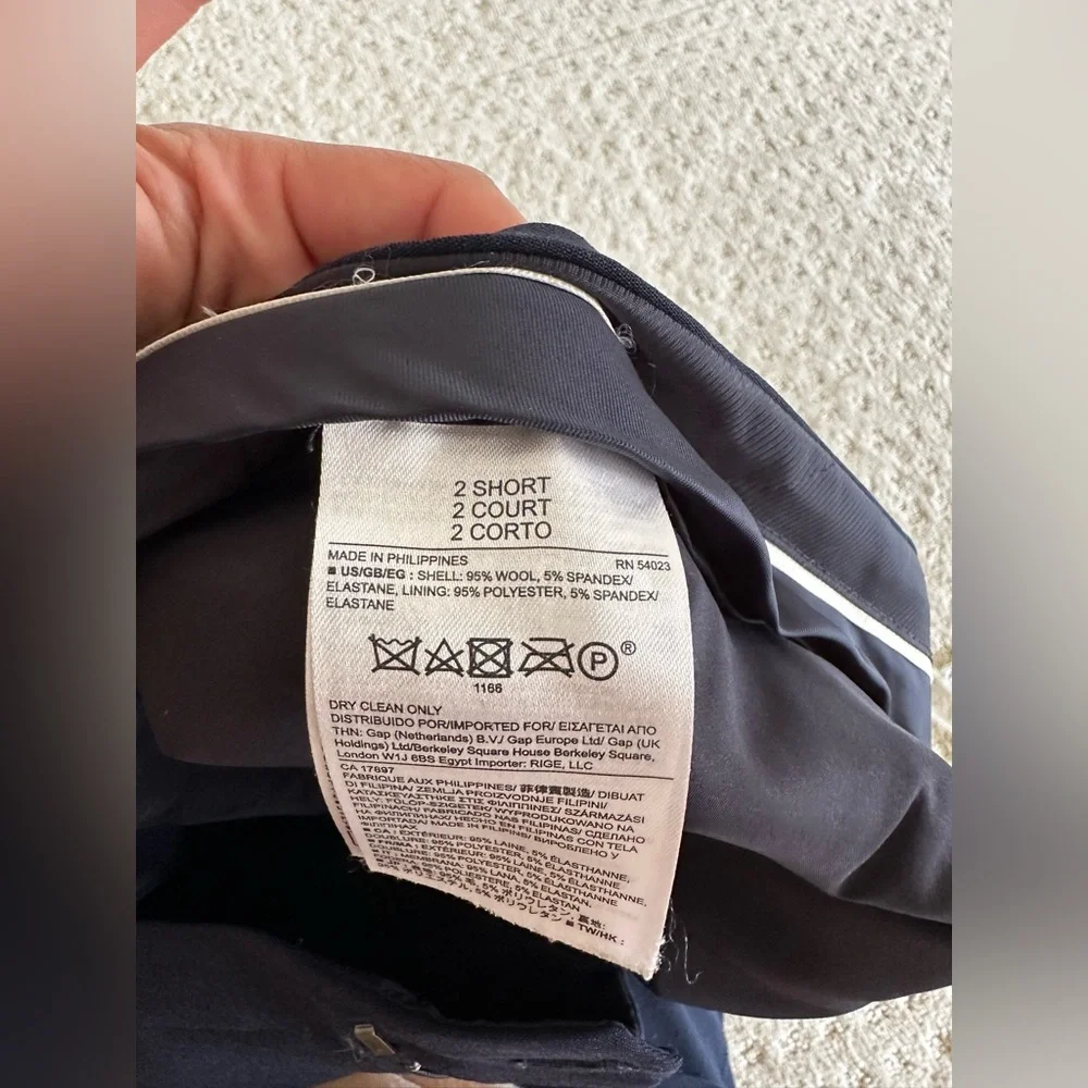 Banana Republic Harper Crop in Navy